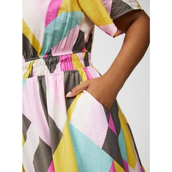 NWT Torrid 0 L 12 Giant Geo Tiered Maxi Dress Plus Pink Yellow Pockets - Picture 3 of 16